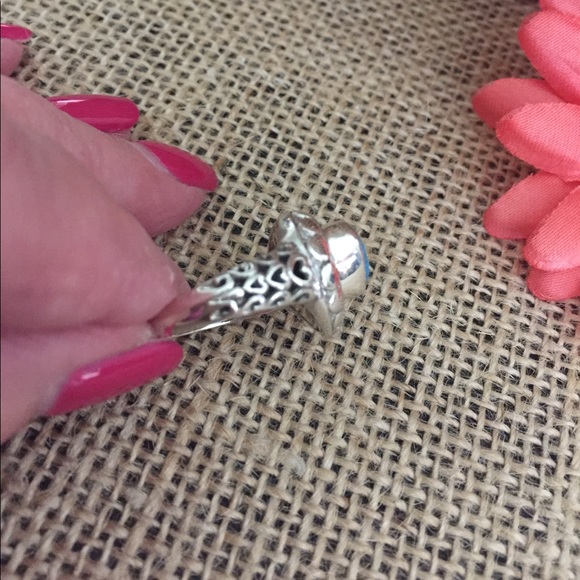 Sz 8 Blue Howlite Heart Ring in Sterling - Picture 5 of 7